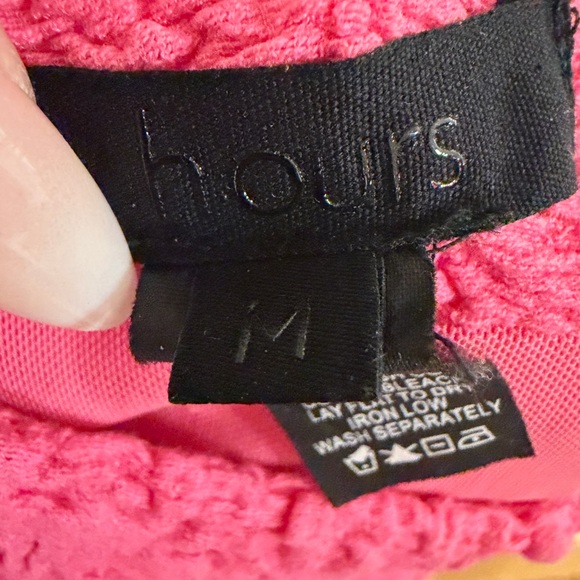 h:ours Vibrant Pink Mini Skirt - Picture 4 of 6